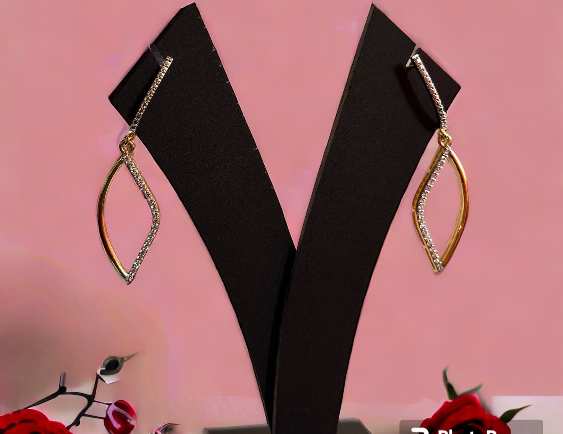 Lab Grown Diamonds Silver  Earrings In Gold Finish