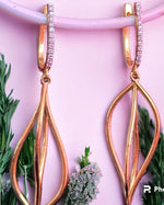 Load image into Gallery viewer, Lab Grown Diamonds Silver Earrings In Gold Finish
