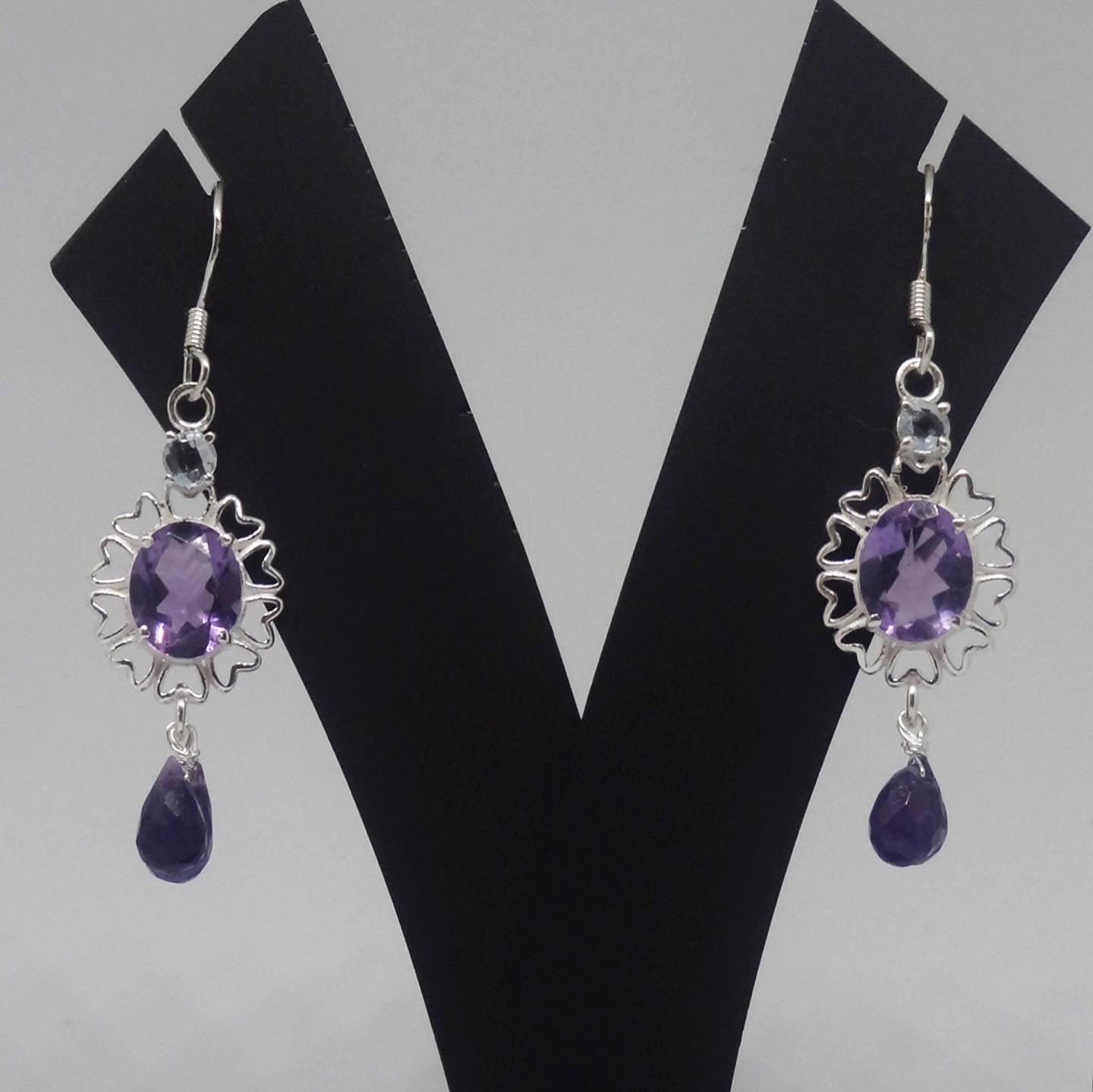 Amethyst Oval with Drops Silver Earrings